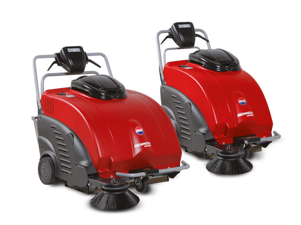 DUSTY 650 & 850 ET / STH - MOTORIZED VACUUM SWEEPERS WITH PANEL FILTER